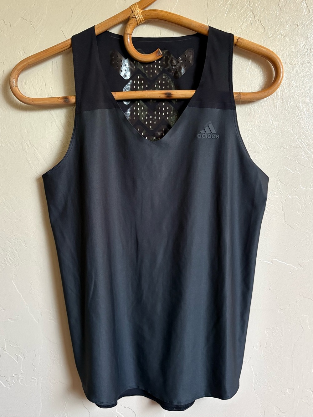 Adidas Energy Running Climachill Women’s Black Athletic Tank Top Size Medium